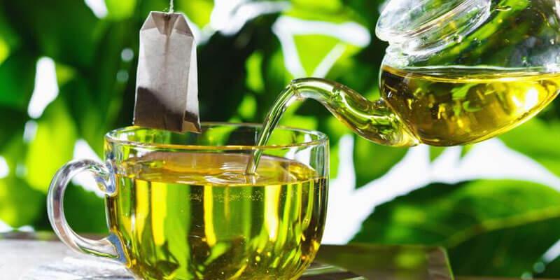  چای سبز از لخته شدن خون پیشگیری میکند